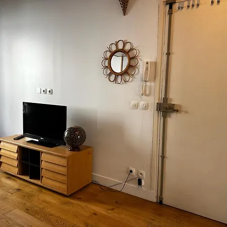 Appartamento 10e Sainte Marthe Canal Saint Martin 23m2